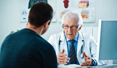 Een arts raadplegen voor een prostatitis door een arts
