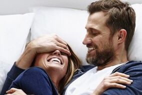 Een man met een abacteriële vorm van prostatitis heeft baat bij intieme intimiteit met een vrouw